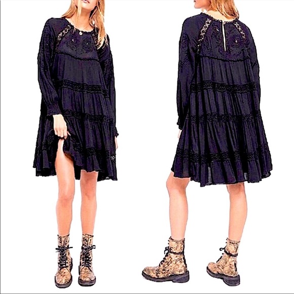 ❌SOLD❌ FREE PEOPLE Mini Dress Piece of Your Heart Tiered Beautiful Black Lace 🖤 - Picture 13 of 15